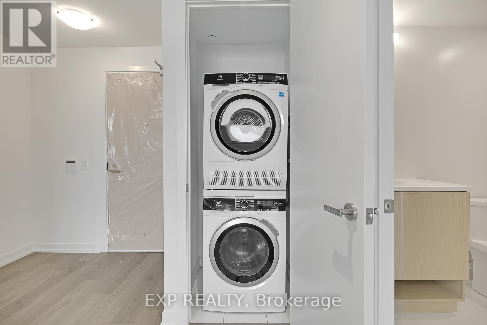 7103 - 55 Cooper Street, Toronto, Ontario  M5E 1Z2 - Photo 17 - C13704184