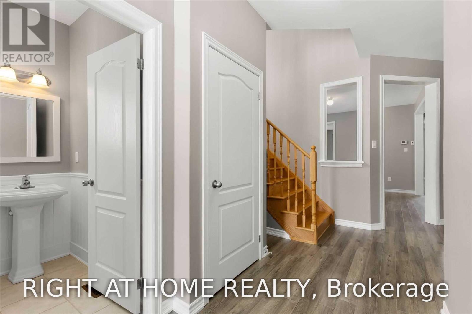 797 Halbert Drive, Shelburne, Ontario  L0N 1S2 - Photo 3 - X13704194