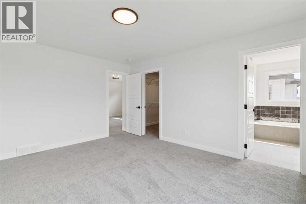 532 Buffaloberry Manor SE, Calgary, Alberta  T3M 4G6 - Photo 26 - A2315057