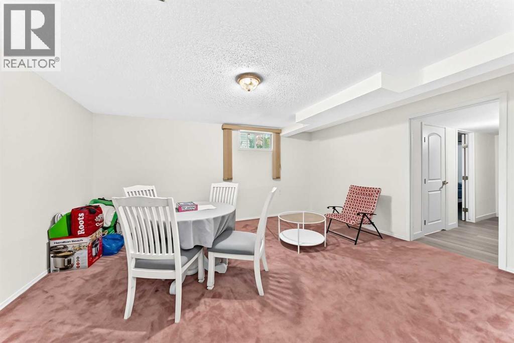7212 Sierra Morena Boulevard SW, Calgary, Alberta  T3H 3G5 - Photo 34 - A2308935