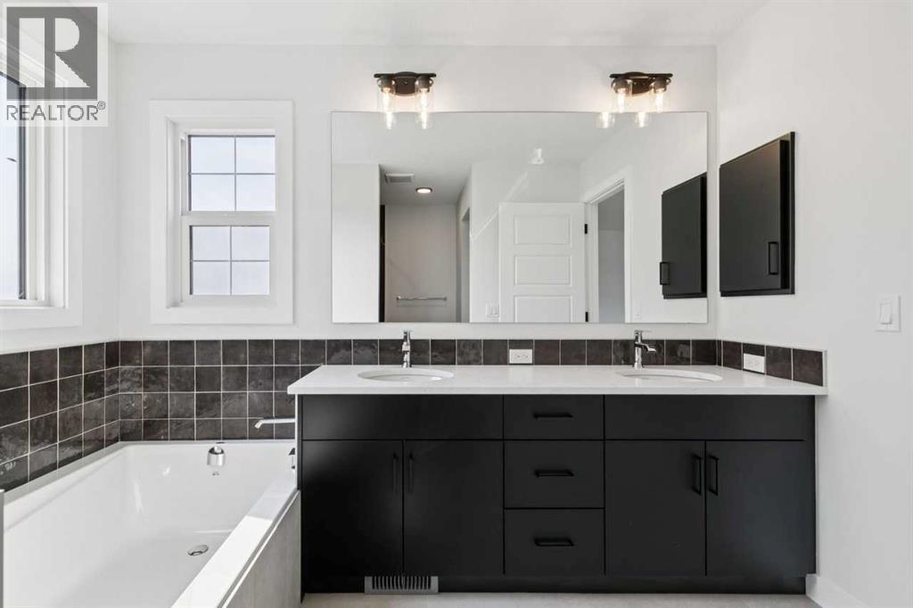 532 Buffaloberry Manor SE, Calgary, Alberta  T3M 4G6 - Photo 28 - A2315057