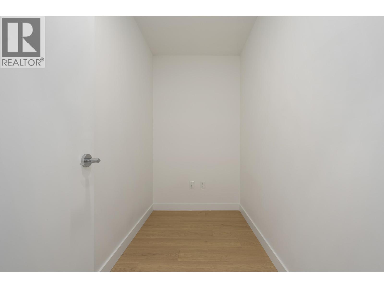 306 2450 Garden Drive, Vancouver, British Columbia  V5N 0K1 - Photo 15 - R3158048