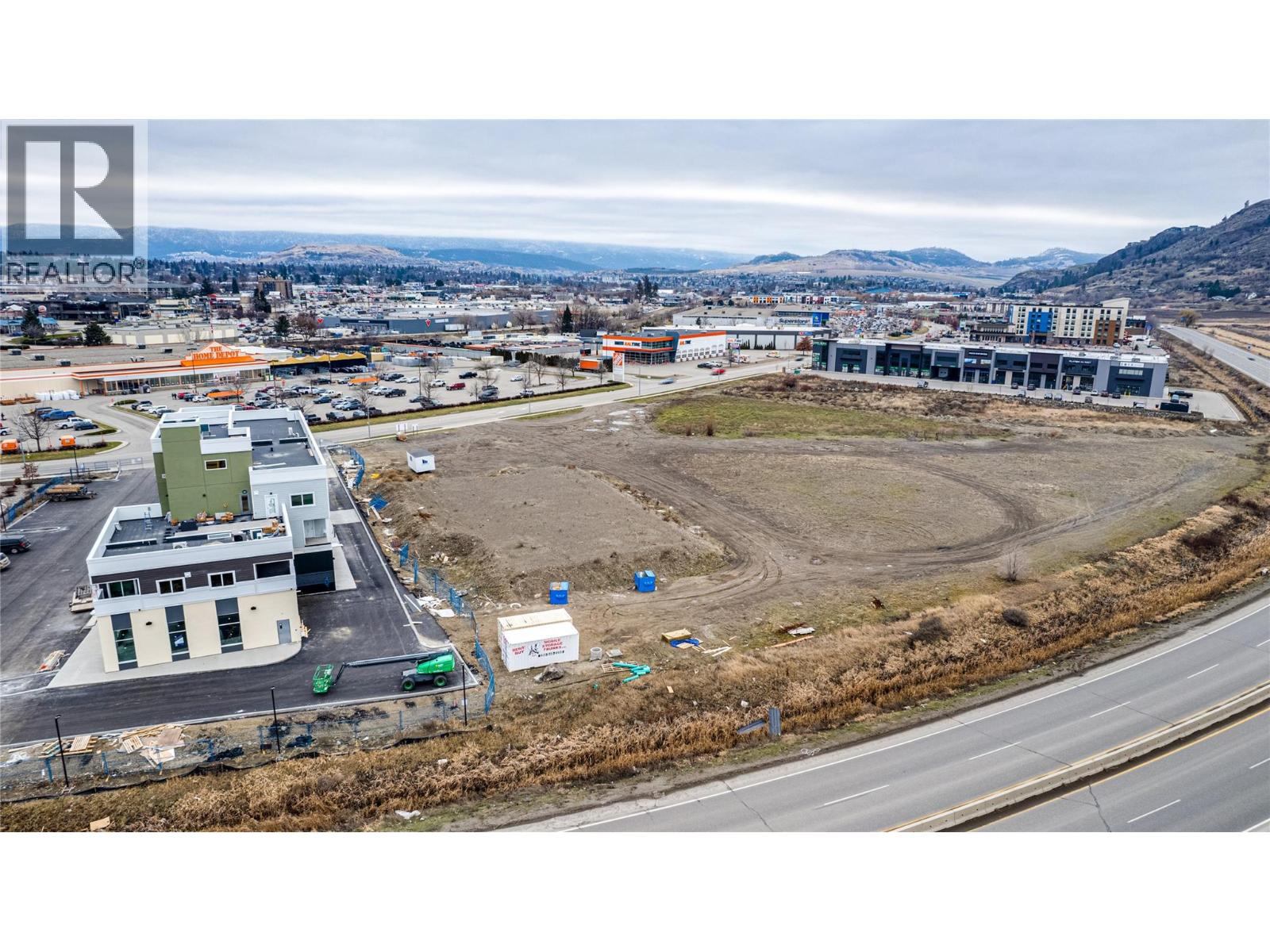 5480 Anderson Way, Vernon, British Columbia  V1T 9V2 - Photo 3 - 10373658