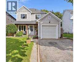 563 WESTVALE Drive, Waterloo, Ontario