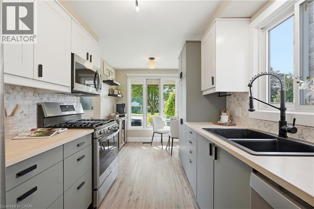 563 Westvale Drive, Waterloo, Ontario  N2T 1G5 - Photo 5 - 40857731