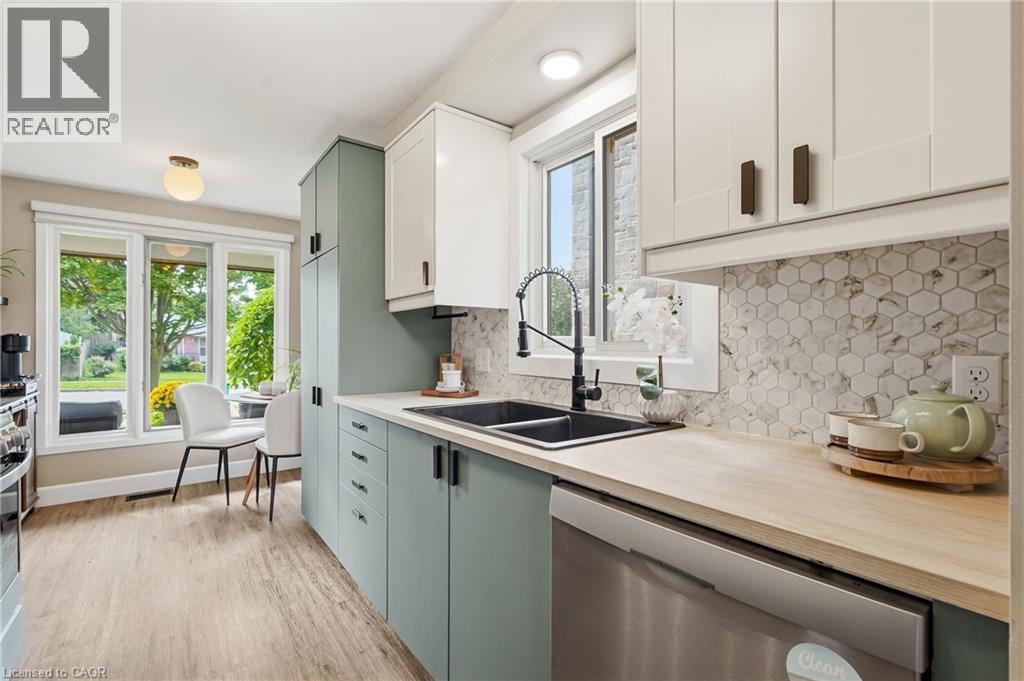 563 Westvale Drive, Waterloo, Ontario  N2T 1G5 - Photo 7 - 40857731