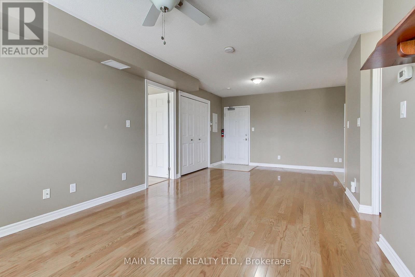 305 - 500 Mapleview Drive W, Barrie, Ontario  L4N 6C3 - Photo 11 - S13704212