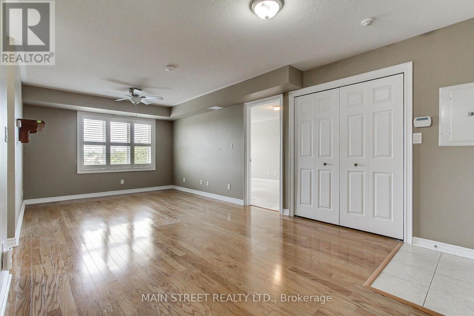 305 - 500 Mapleview Drive W, Barrie, Ontario  L4N 6C3 - Photo 21 - S13704212