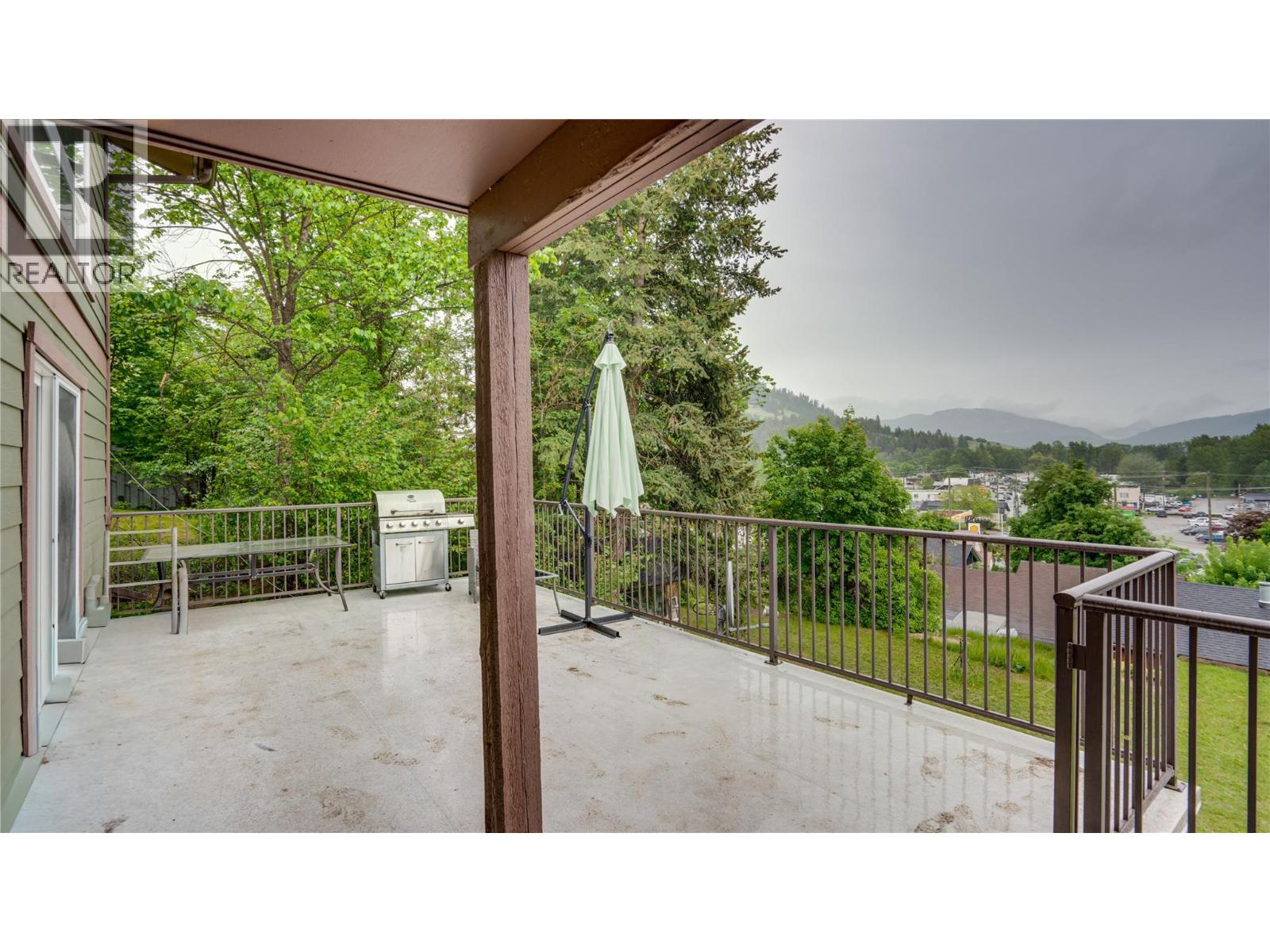 2025 Catt Avenue, Lumby, British Columbia  V0E 2G0 - Photo 34 - 10388927