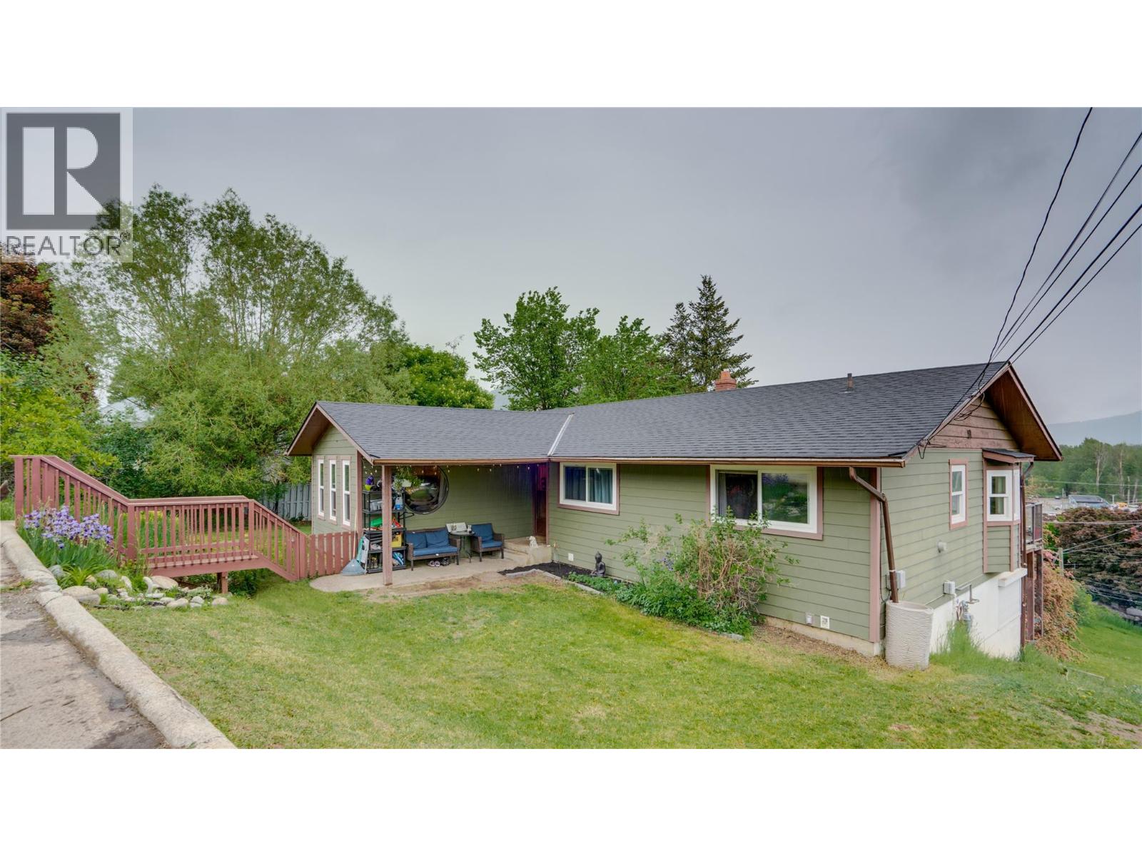 2025 Catt Avenue, Lumby, British Columbia  V0E 2G0 - Photo 43 - 10388927