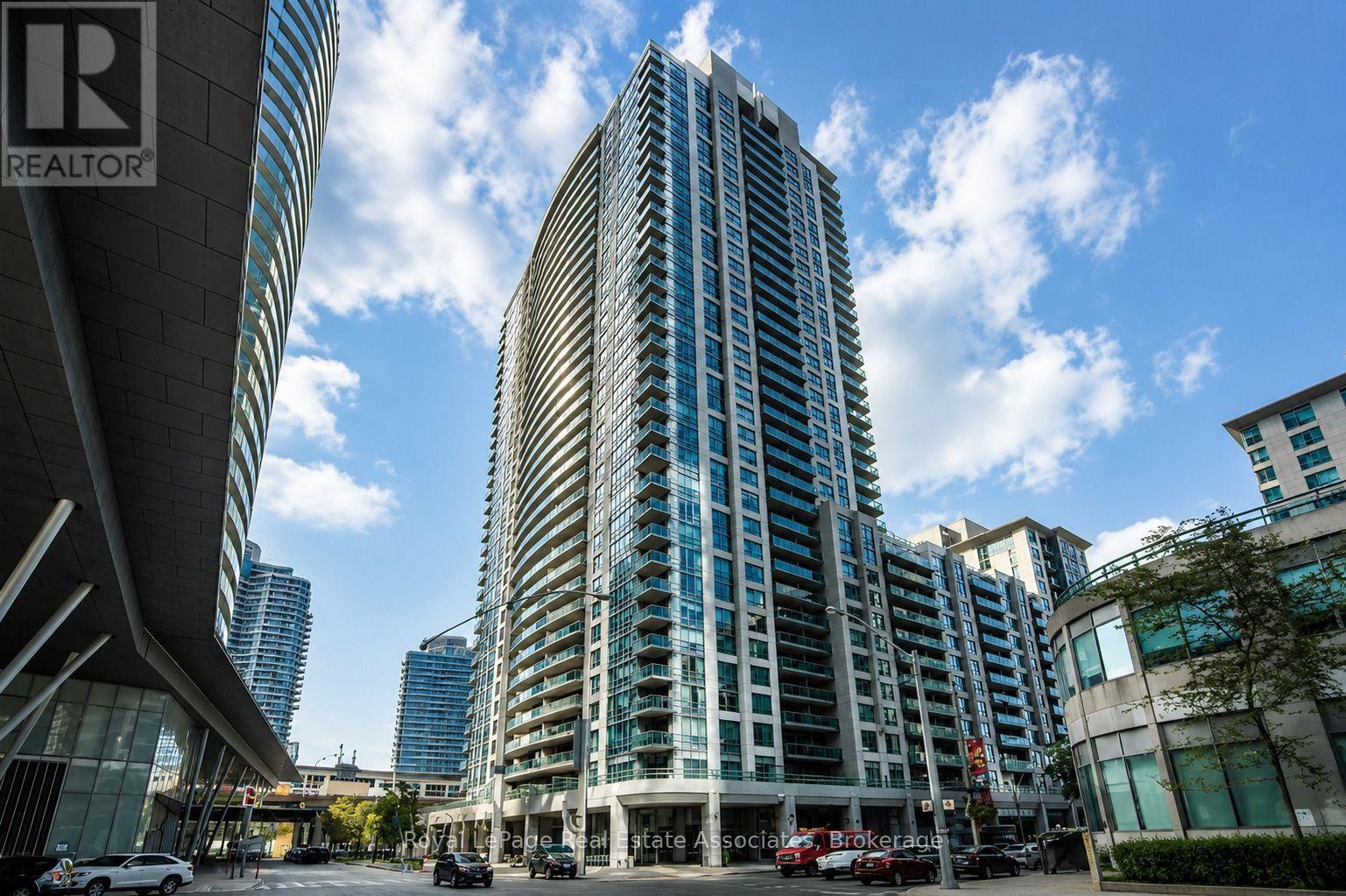 1910 - 19 Grand Trunk Crescent, Toronto, Ontario M5J 3A3 - Photo 3 - C13694106