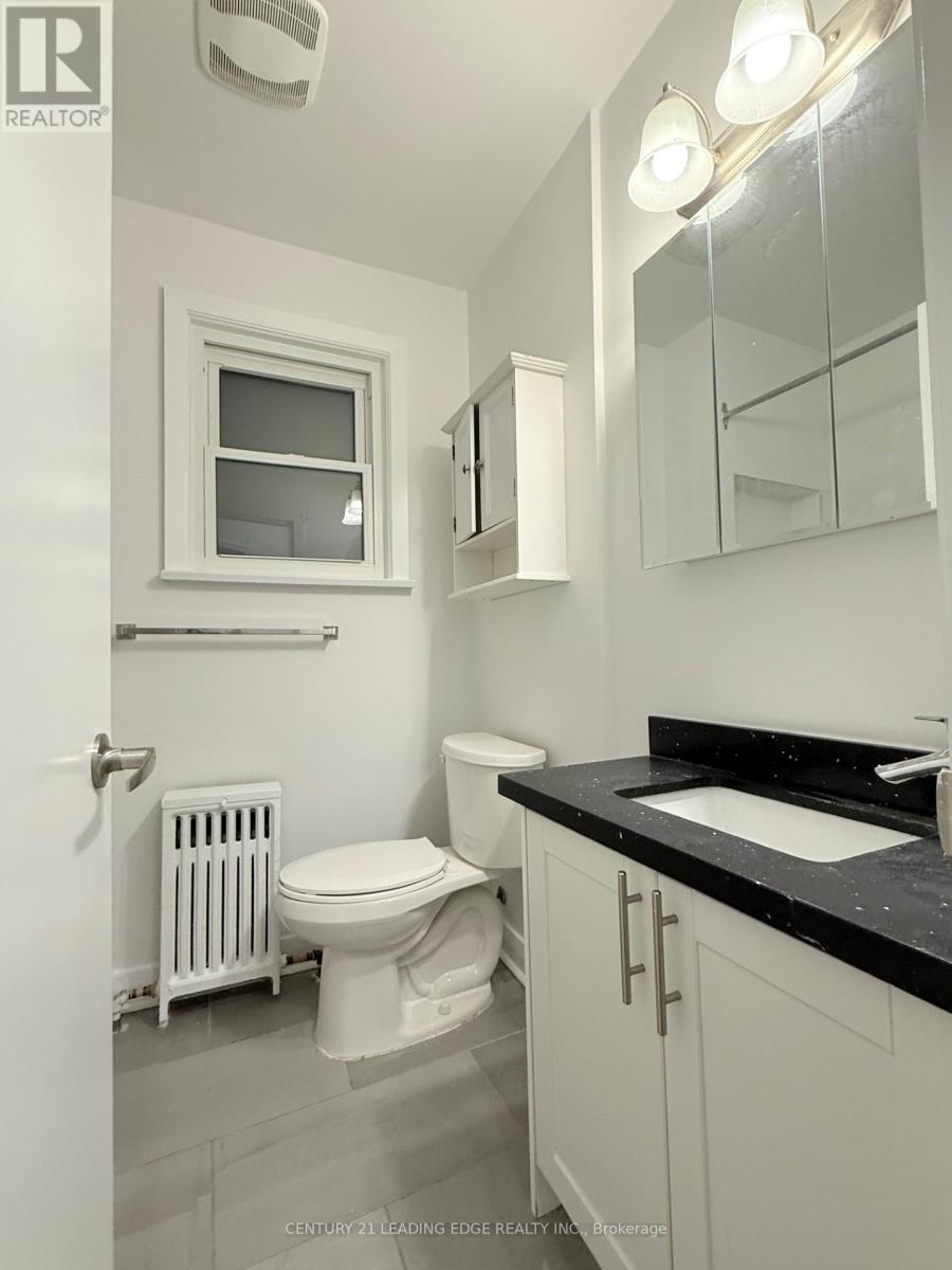 Unit #2 - 426 Arlington Avenue, Toronto, Ontario  M6C 3A2 - Photo 9 - C13704226