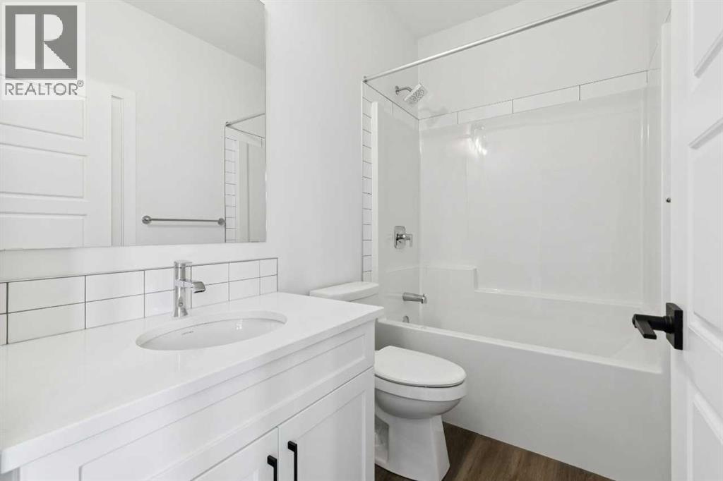160 Snowberry Common SE, Calgary, Alberta  T3M 4G7 - Photo 6 - A2322431