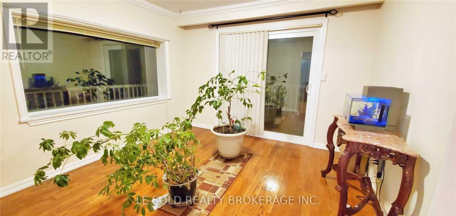Upper - 50 Dickson Hill Road, Markham, Ontario  L3P 3J3 - Photo 9 - N13704224