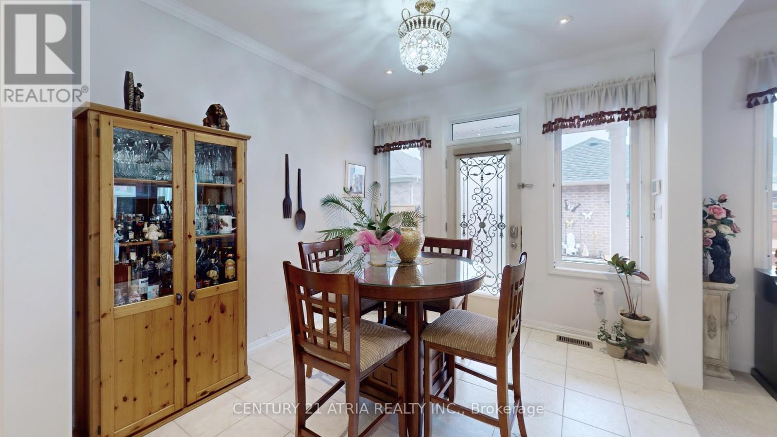 69 Diamond Jubilee Drive, Markham, Ontario  L6B 0Y5 - Photo 13 - N13704228