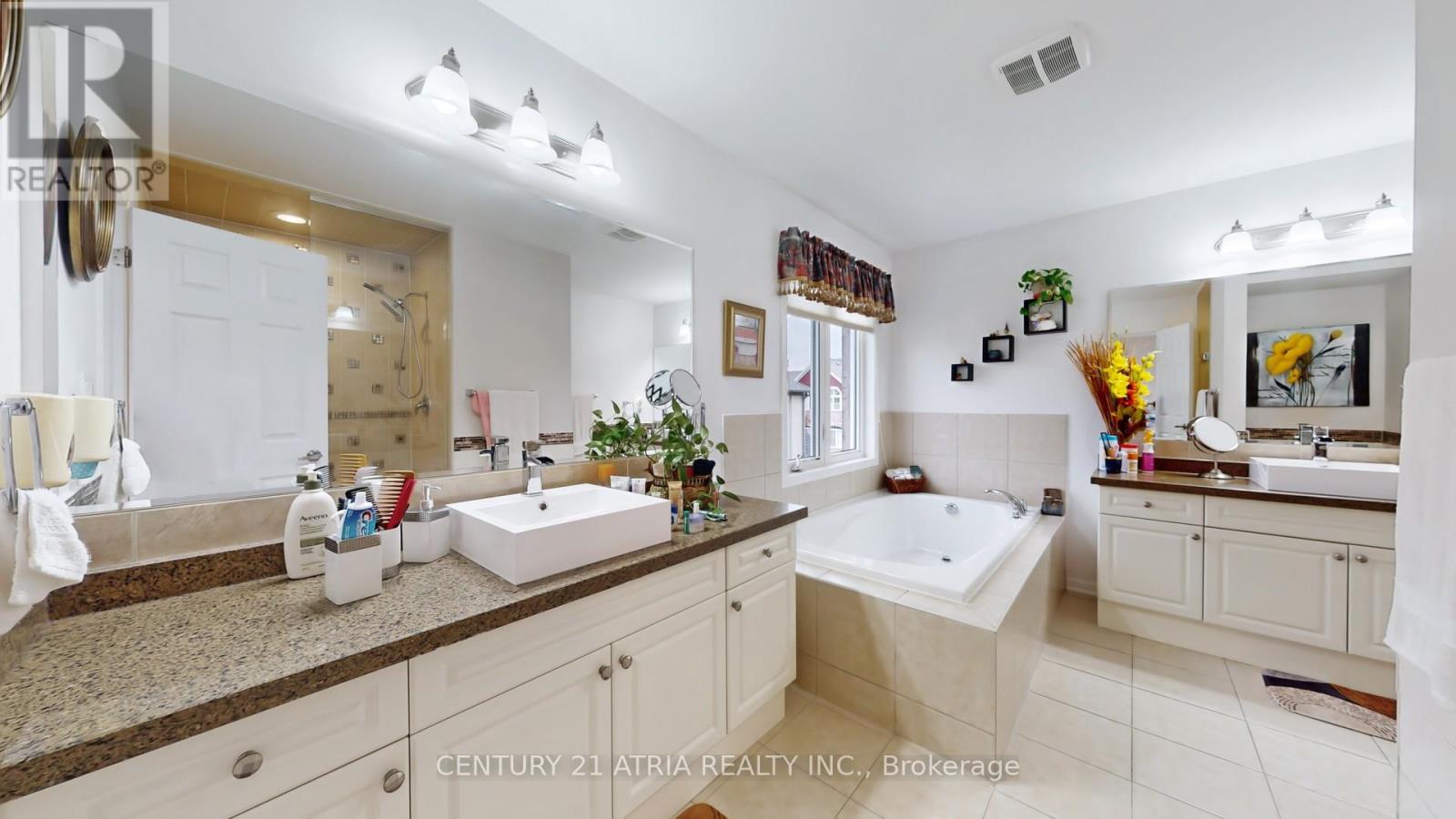 69 Diamond Jubilee Drive, Markham, Ontario  L6B 0Y5 - Photo 19 - N13704228