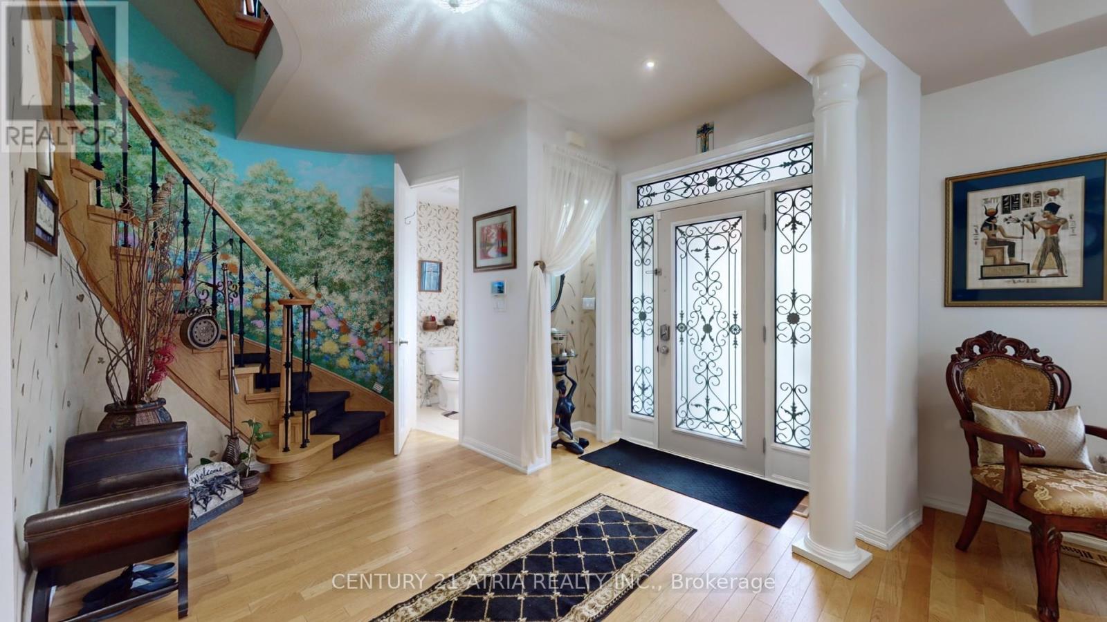 69 Diamond Jubilee Drive, Markham, Ontario  L6B 0Y5 - Photo 3 - N13704228