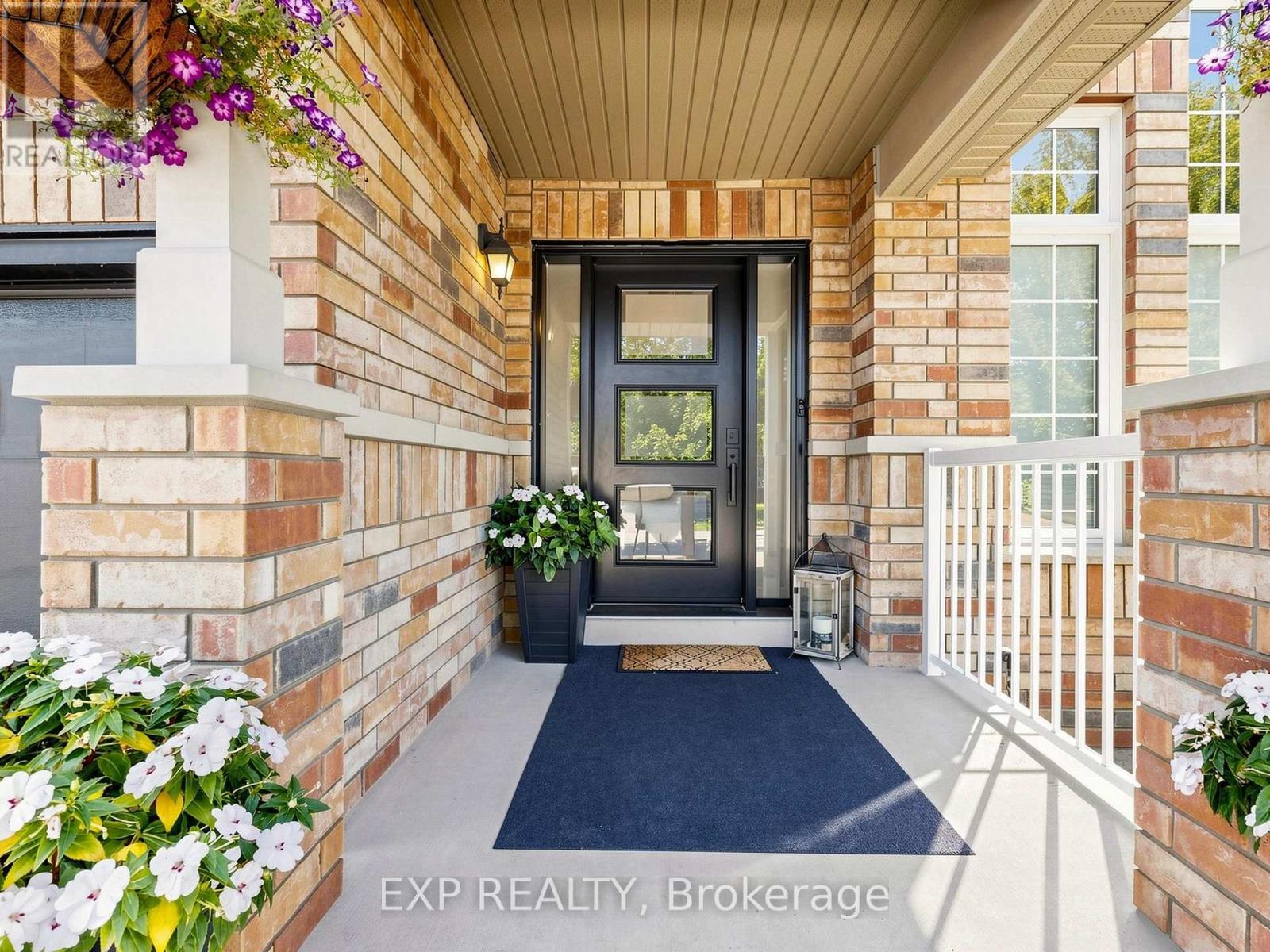 9 Carness Crescent, Georgina, Ontario  L4P 0B6 - Photo 4 - N13704230