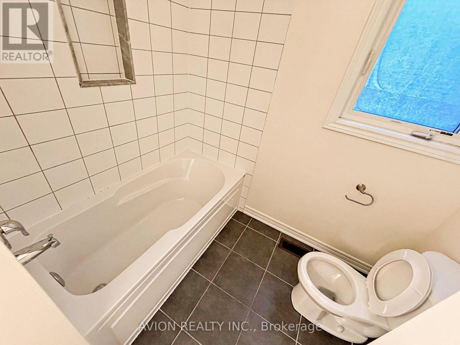 124 Wilfred Murison Avenue, Markham, Ontario  L6C 0S9 - Photo 21 - N13704236