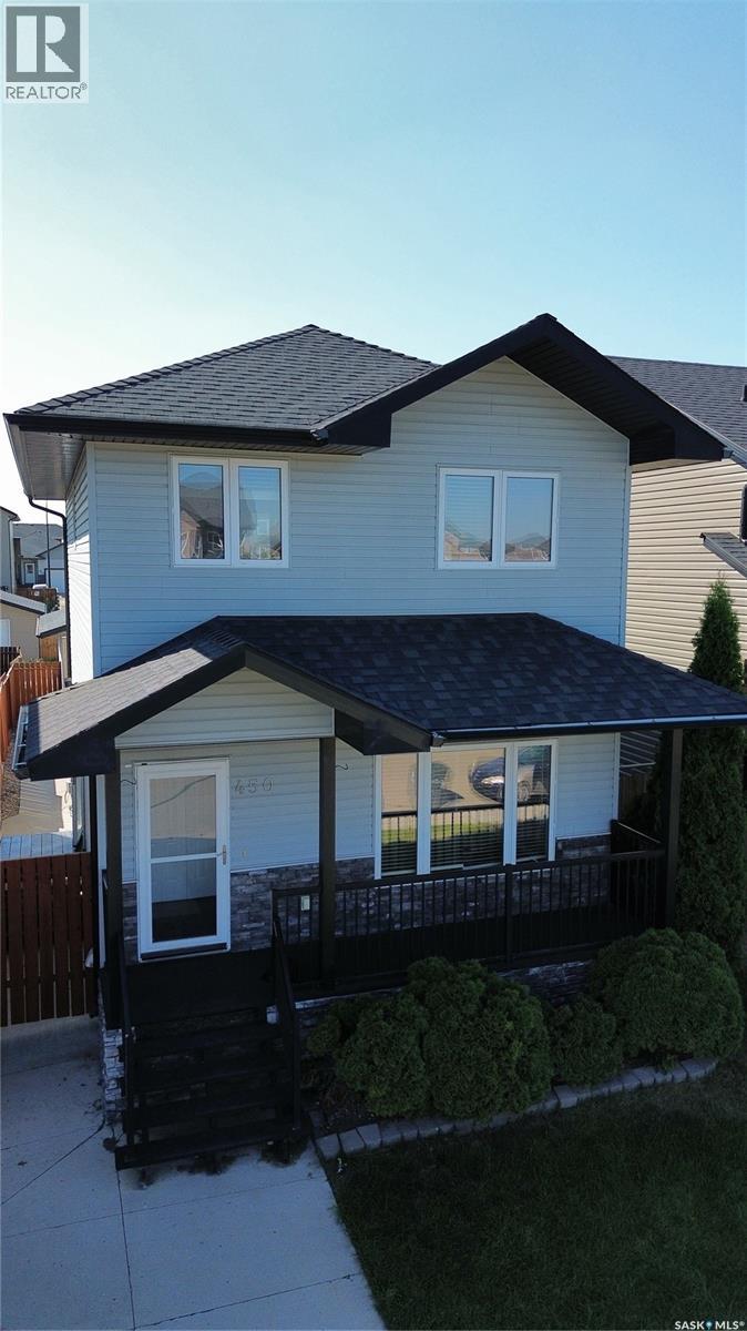 450 Geary Crescent, Saskatoon, Saskatchewan  S7R 0E7 - Photo 3 - SK046390