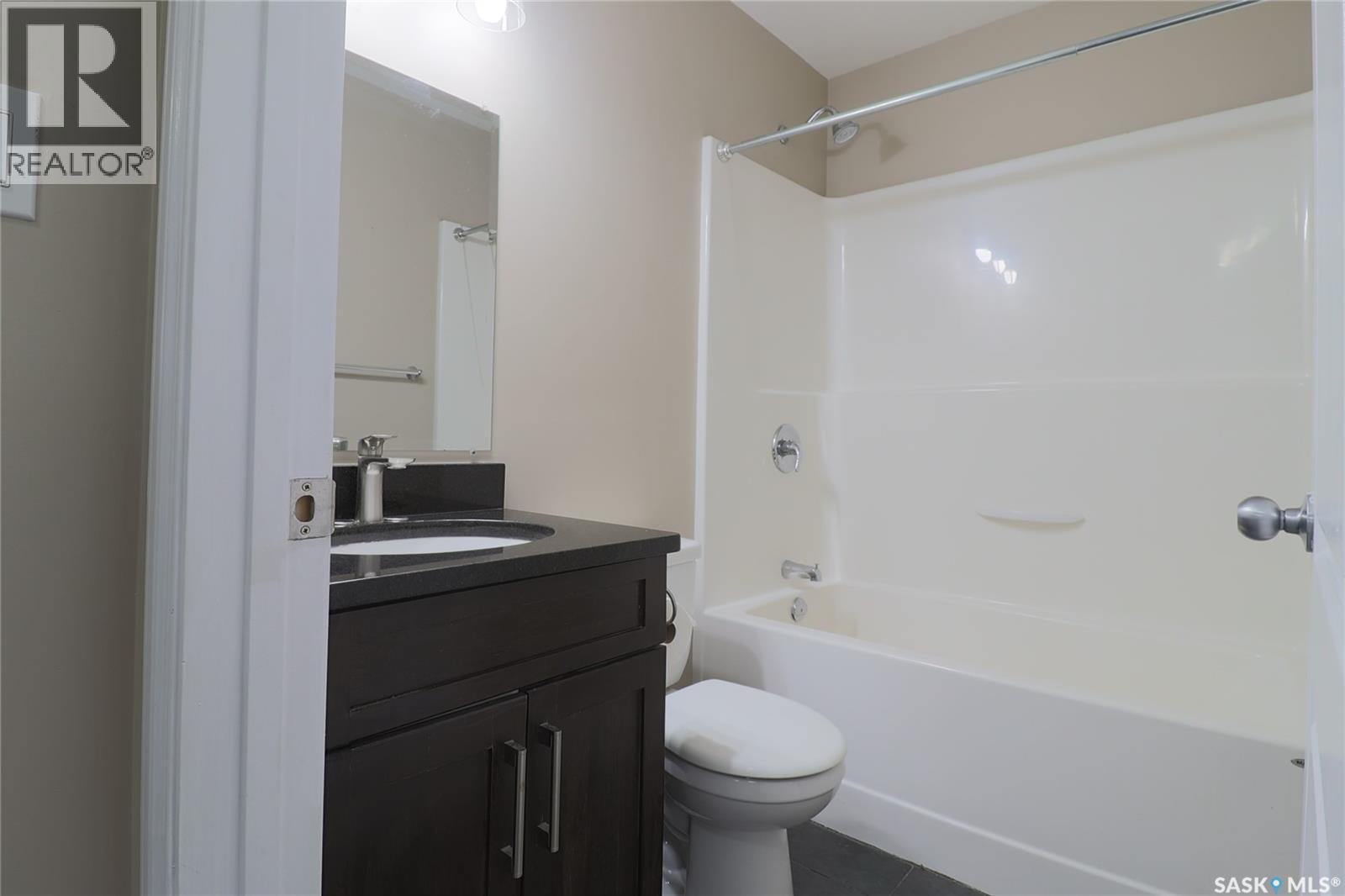 450 Geary Crescent, Saskatoon, Saskatchewan  S7R 0E7 - Photo 30 - SK046390