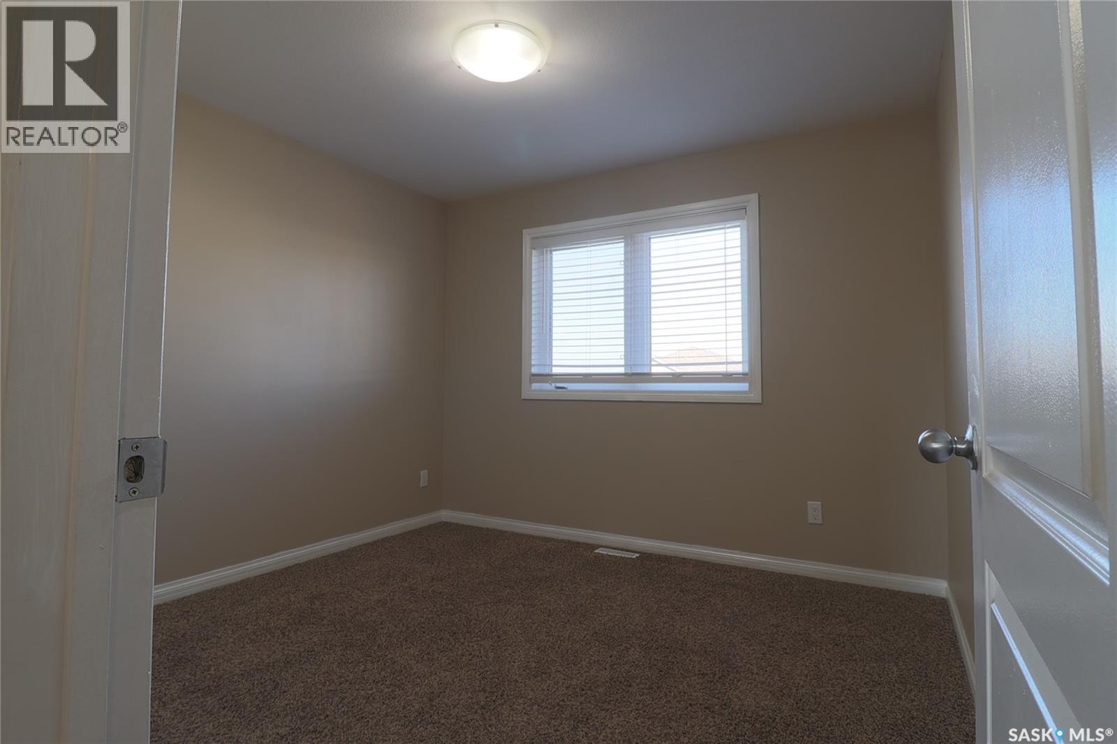 450 Geary Crescent, Saskatoon, Saskatchewan  S7R 0E7 - Photo 35 - SK046390