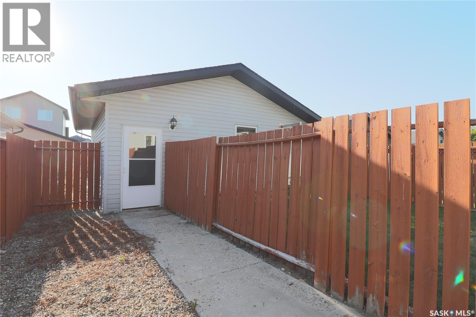 450 Geary Crescent, Saskatoon, Saskatchewan  S7R 0E7 - Photo 74 - SK046390