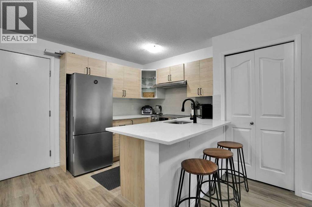 1407, 8 Bridlecrest Drive SW, Calgary, Alberta T2Y 0H6 - Photo 7 - A2339245