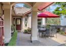 4400 Gallaghers Drive E Unit# 2, Kelowna, BC V1W 3Z8