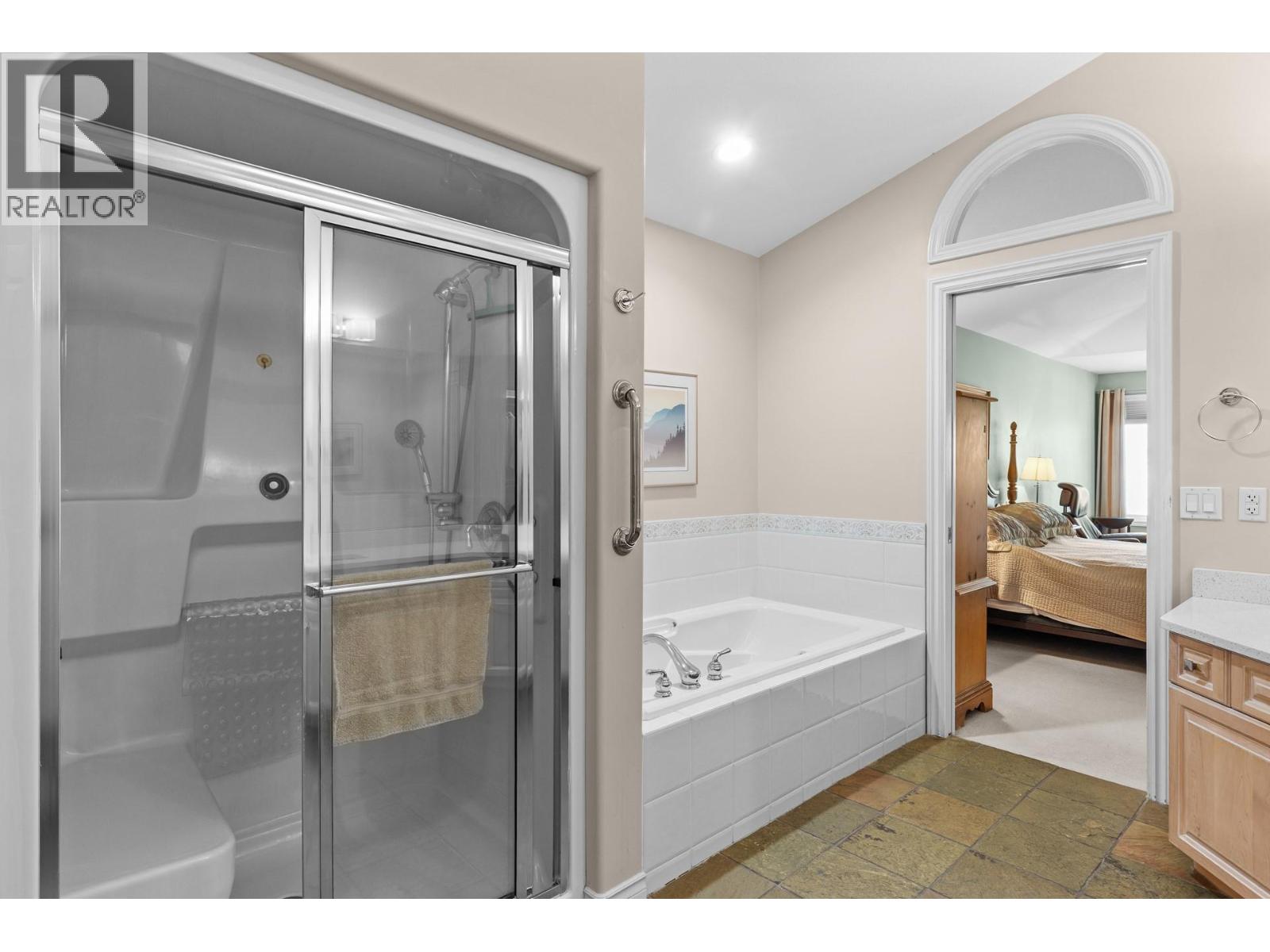 4400 Gallaghers Drive E Unit# 2, Kelowna, British Columbia  V1W 3Z8 - Photo 27 - 10396178