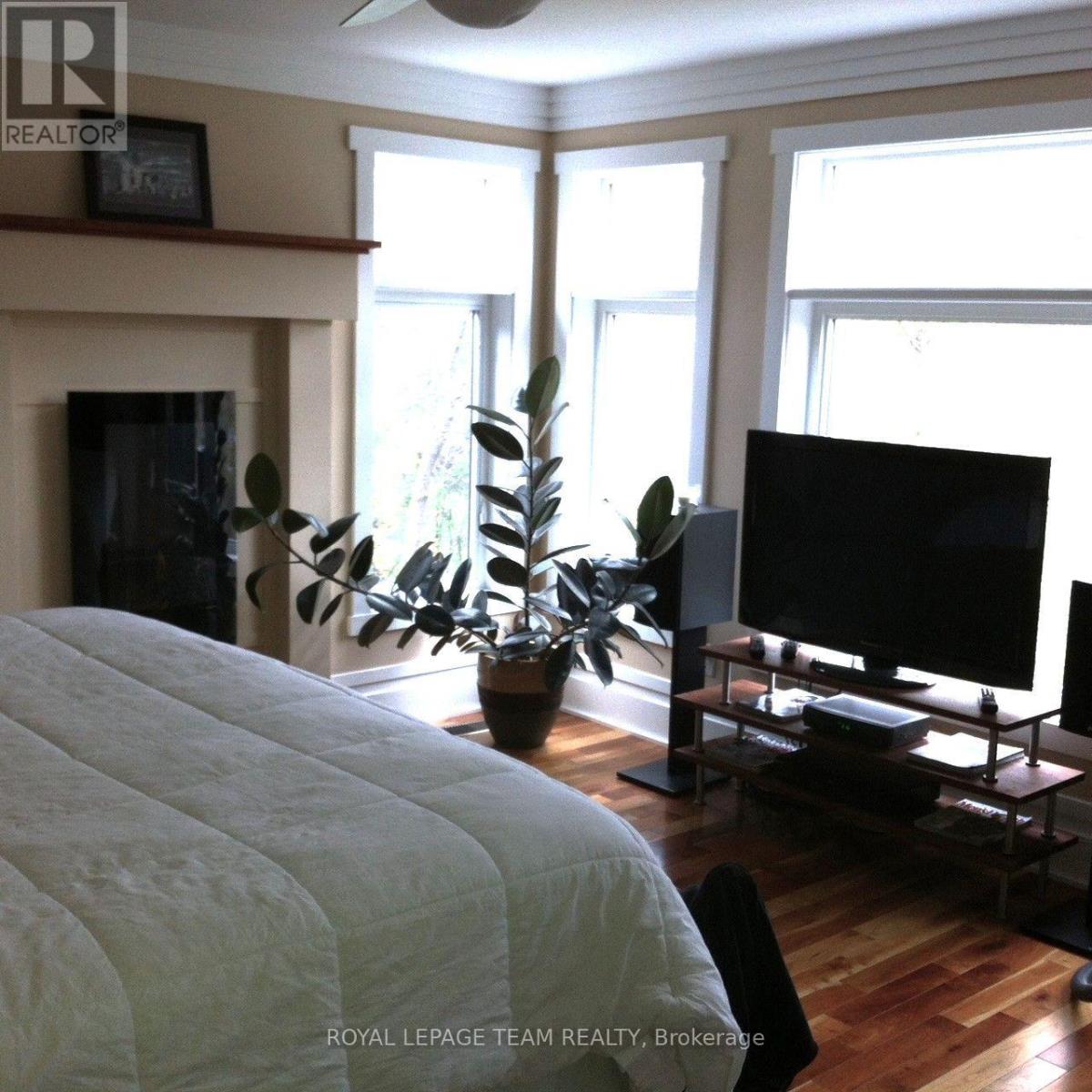 291 Ferndale Avenue, Ottawa, Ontario K1Z 6P9 - Photo 8 - X13704248