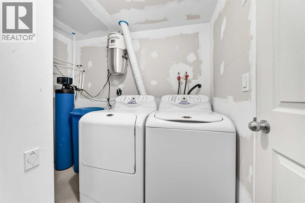 214 Royal Birch Heath Nw, Calgary, Alberta  T3G 5T9 - Photo 30 - A2337924