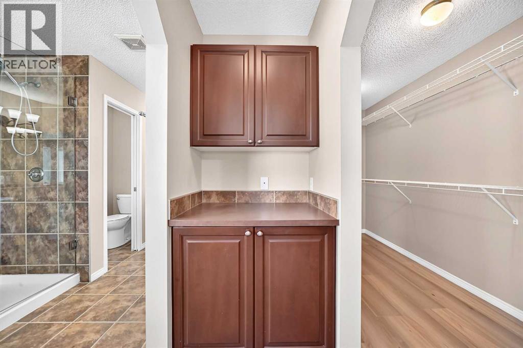 214 Royal Birch Heath Nw, Calgary, Alberta  T3G 5T9 - Photo 13 - A2337924