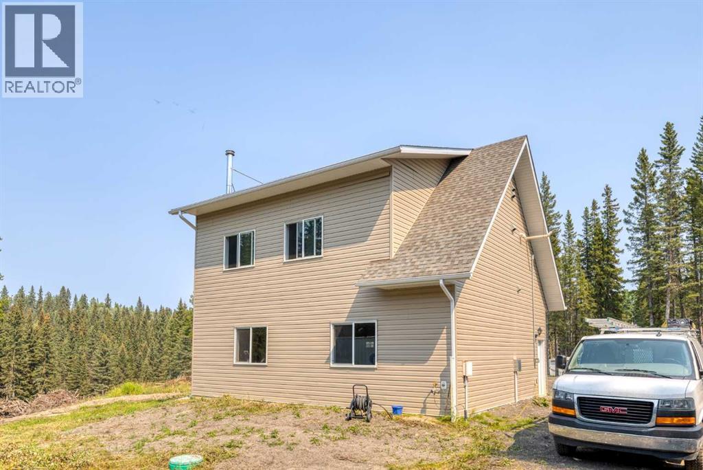 264033 Range Road 71, Rural Bighorn No. 8, Alberta  T0L 1N0 - Photo 2 - A2339494