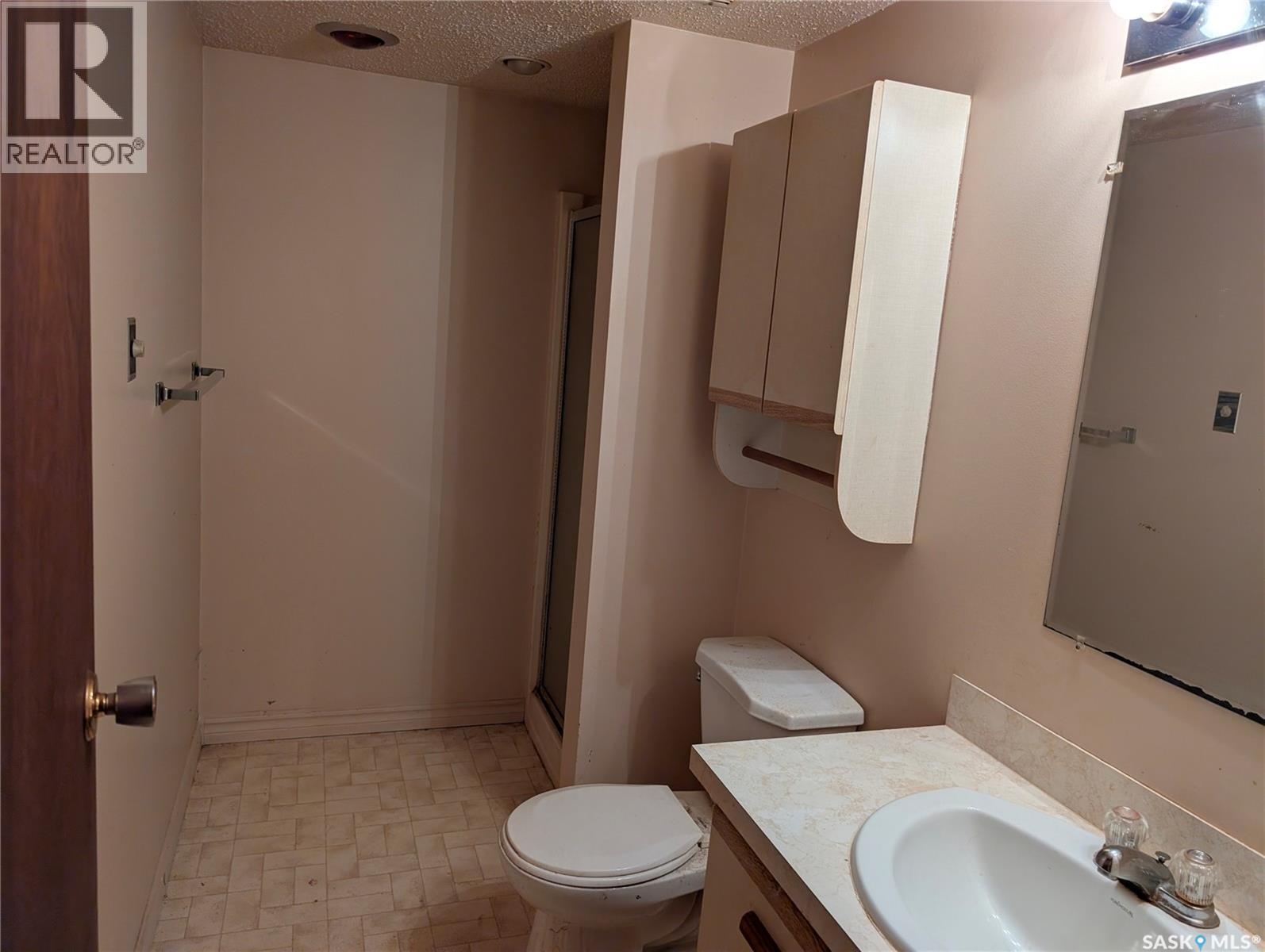 208 Carson Street, Dundurn, Saskatchewan  S0K 1K0 - Photo 10 - SK046392