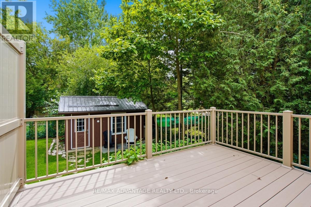 Rear - 195 Emery Street E, London South (South F), Ontario  N6C 2E3 - Photo 21 - X13704252