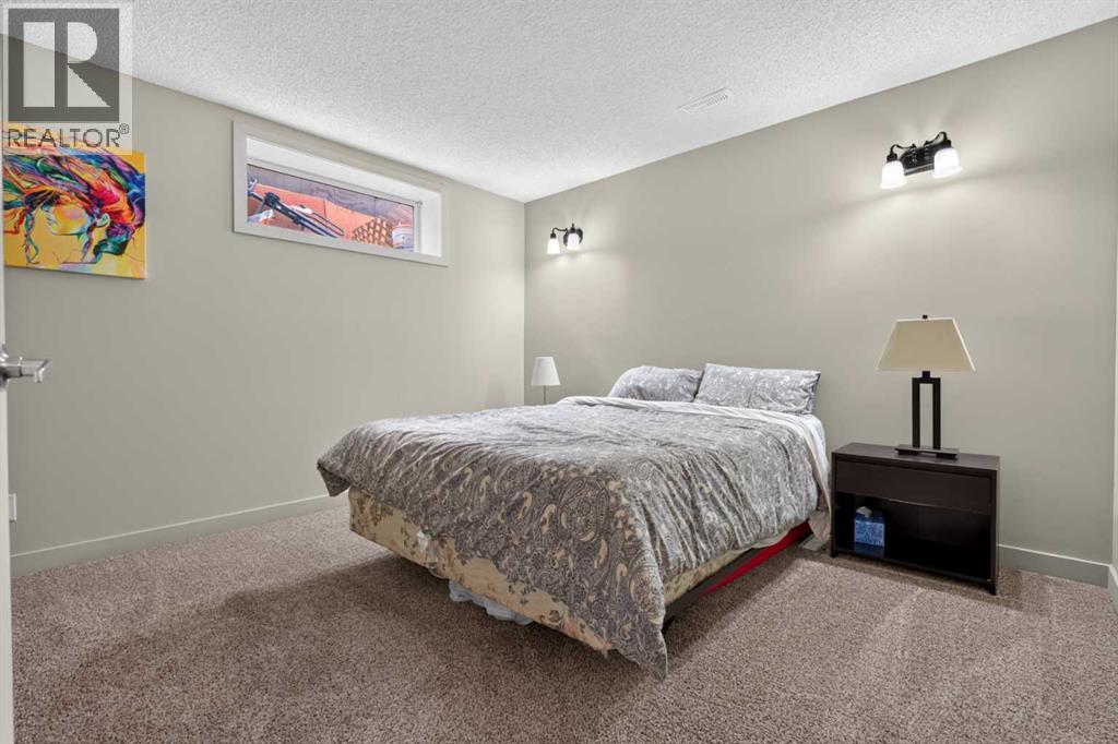 145 Lakeview Shores, Chestermere, Alberta  T1X 1H1 - Photo 22 - A2334868