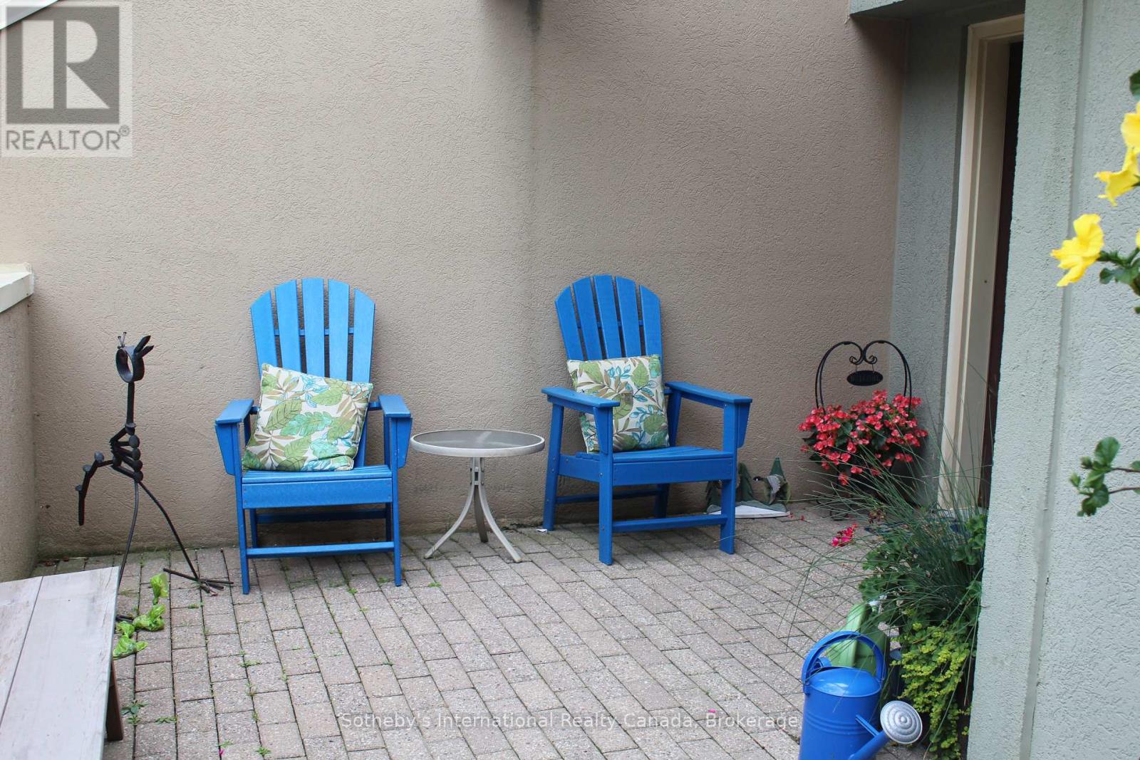 115 - 107 Wintergreen Place, Blue Mountains, Ontario  L9Y 0P8 - Photo 2 - X13704254