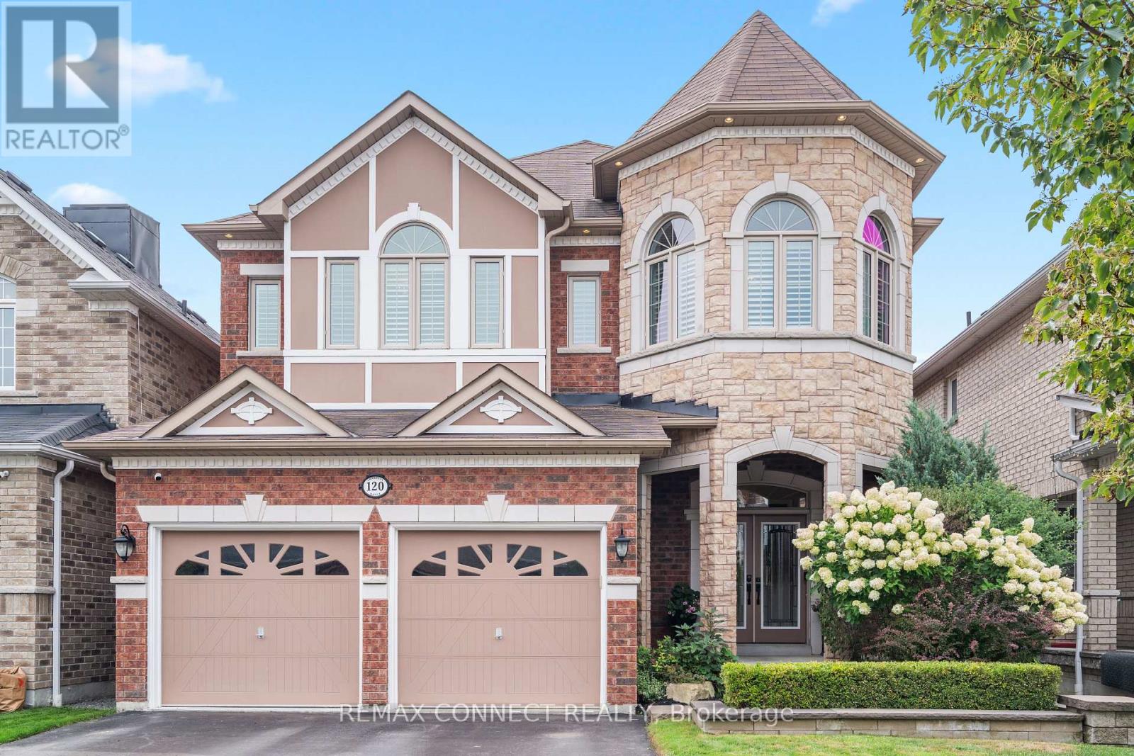 120 SHARPLIN DRIVE, Ajax, Ontario