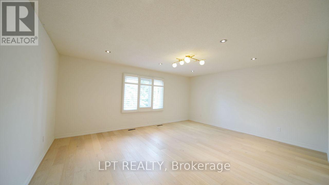 37 Laser Court, Richmond Hill, Ontario  L4B 1S1 - Photo 14 - N13704268
