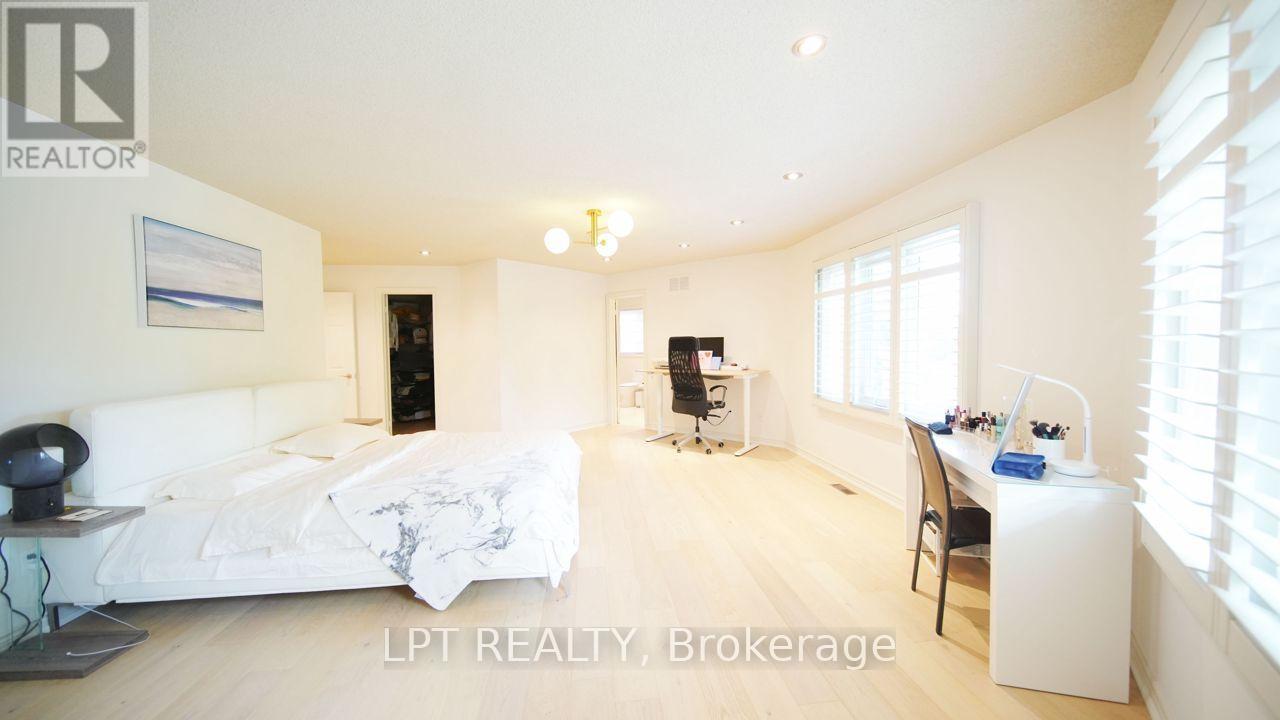 37 Laser Court, Richmond Hill, Ontario  L4B 1S1 - Photo 20 - N13704268