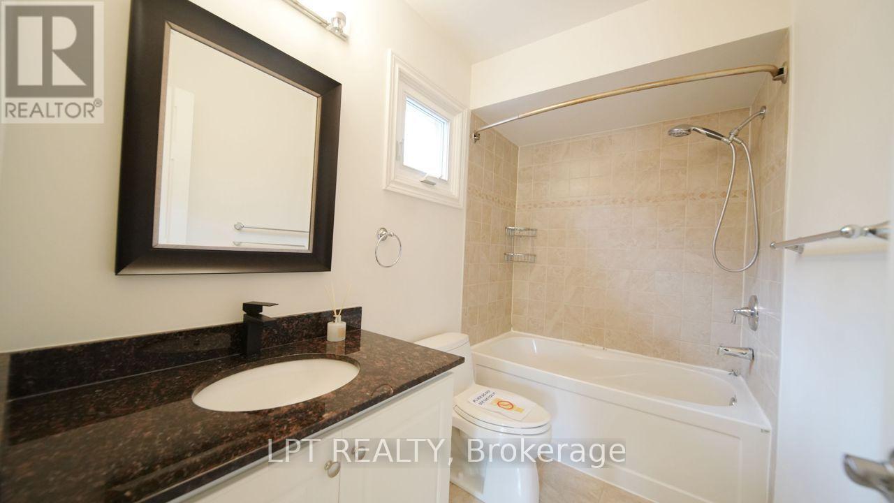 37 Laser Court, Richmond Hill, Ontario  L4B 1S1 - Photo 23 - N13704268