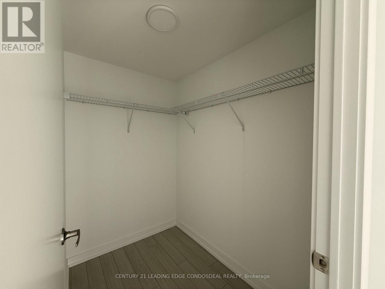 1605 - 4010 Eglinton Avenue W, Toronto, Ontario  M9A 0G5 - Photo 7 - W13704264