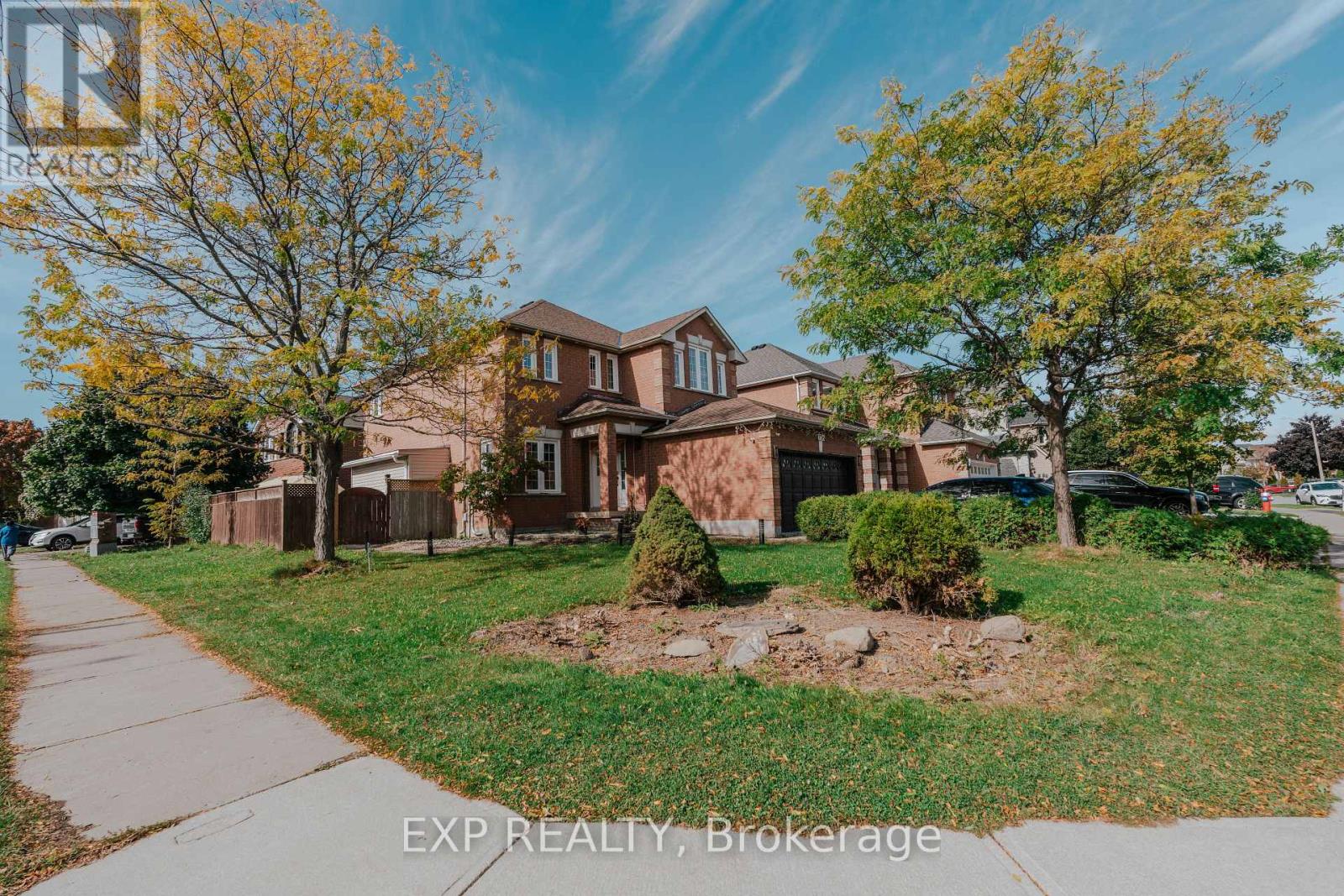 UPPER - 206 DRINKWATER ROAD, Brampton, Ontario