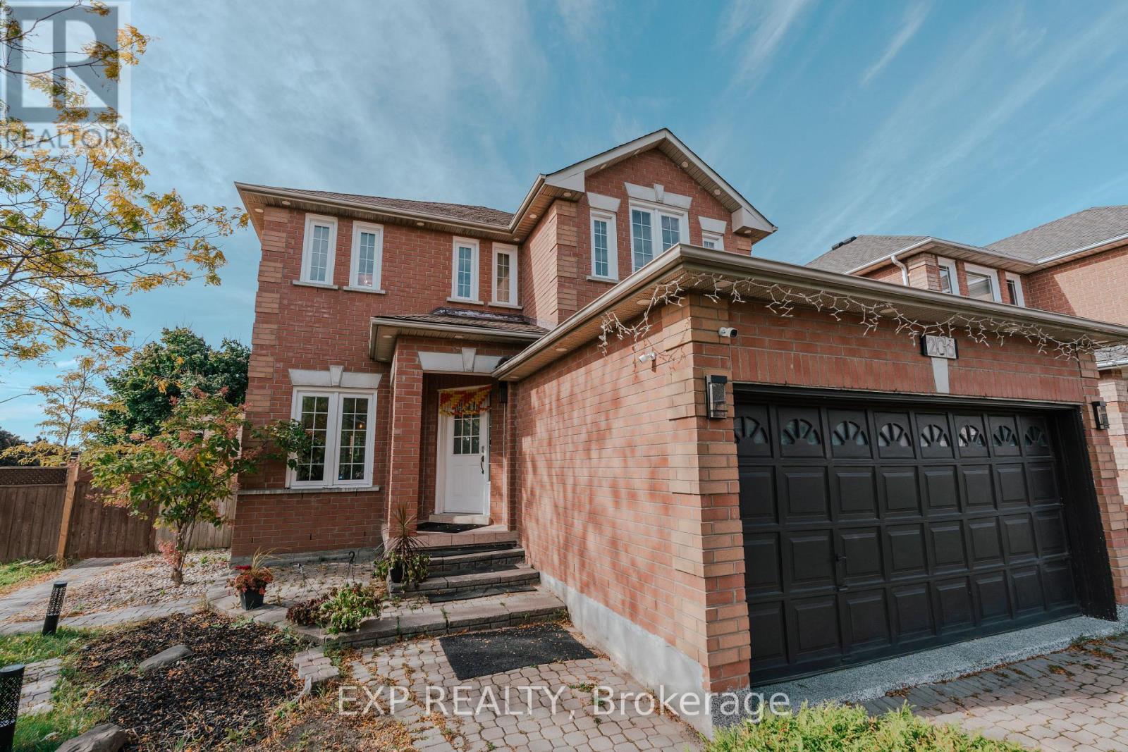 Upper - 206 Drinkwater Road, Brampton, Ontario  L6Y 4Z3 - Photo 2 - W13704266