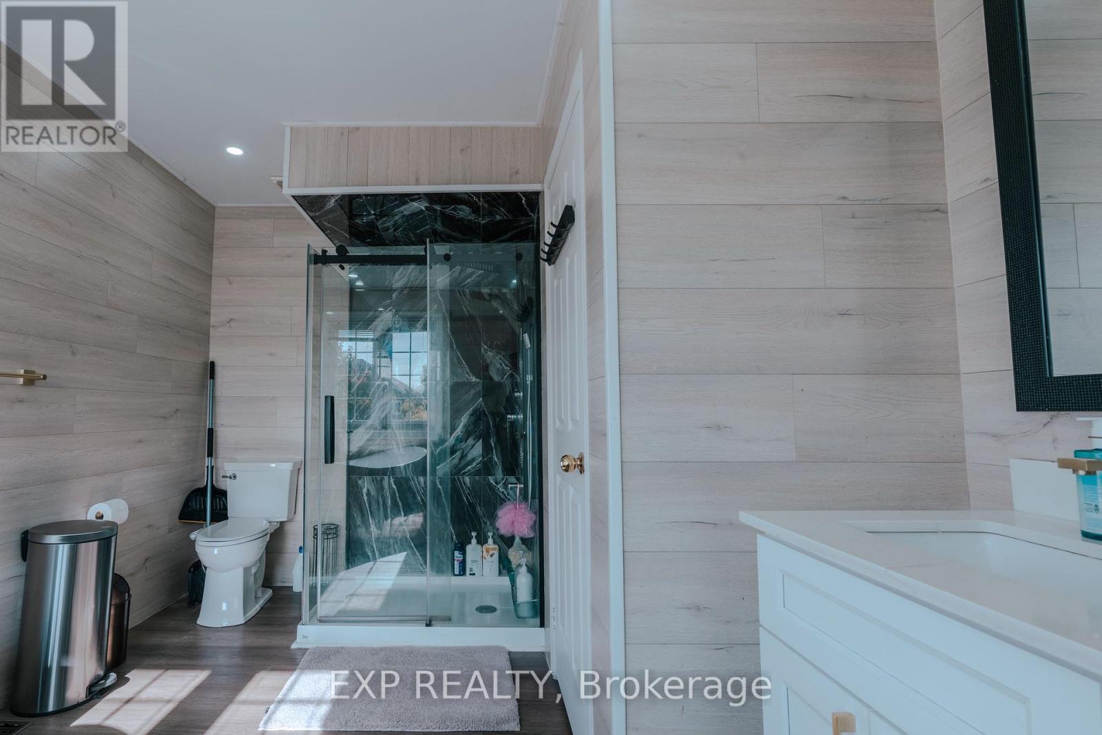 Upper - 206 Drinkwater Road, Brampton, Ontario  L6Y 4Z3 - Photo 28 - W13704266