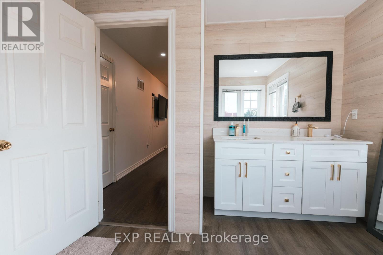 Upper - 206 Drinkwater Road, Brampton, Ontario  L6Y 4Z3 - Photo 29 - W13704266