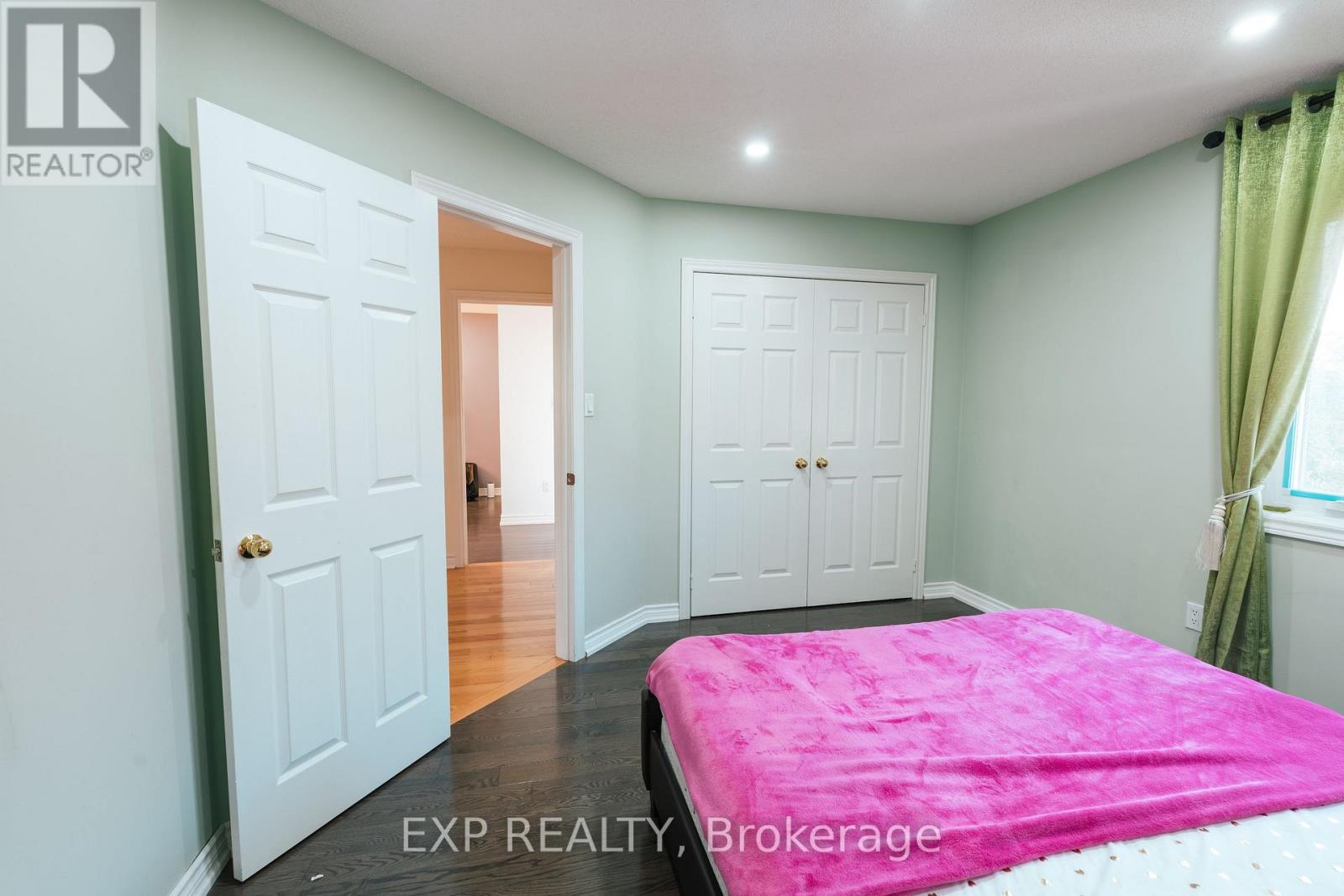 Upper - 206 Drinkwater Road, Brampton, Ontario  L6Y 4Z3 - Photo 34 - W13704266