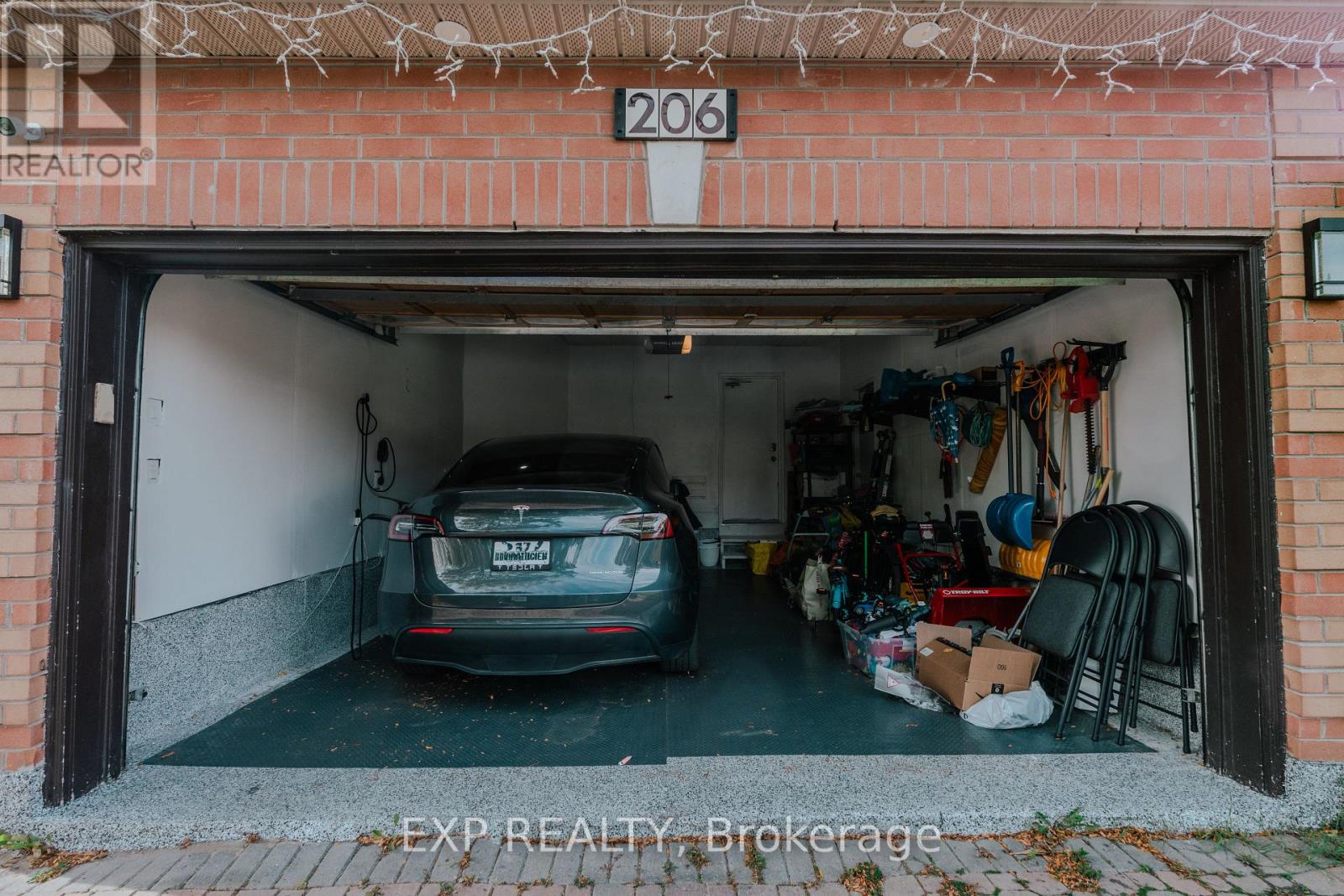 Upper - 206 Drinkwater Road, Brampton, Ontario  L6Y 4Z3 - Photo 49 - W13704266