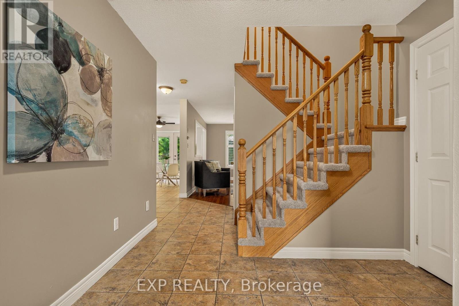 72 Etherington Crescent, Hamilton, Ontario  L0R 1C0 - Photo 4 - X13470678